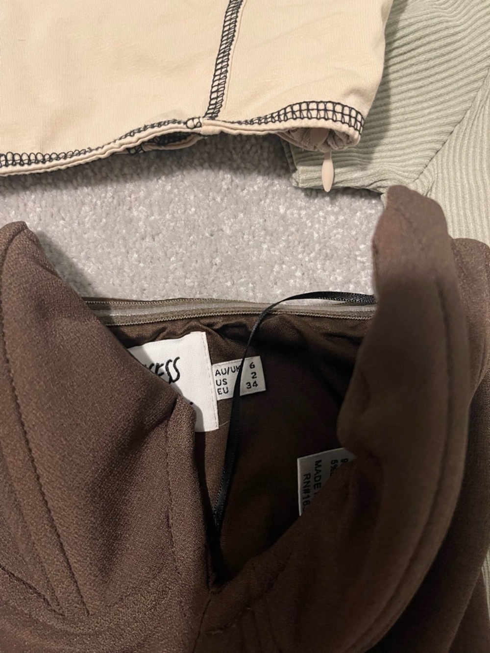 Tops Bundle - Picture 2 of 8